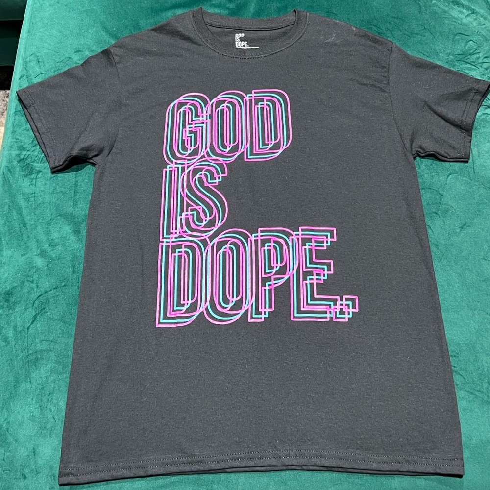 Graphic tshirt